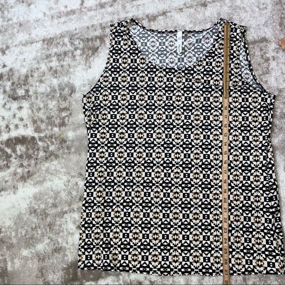 💋Bundle 4 items for $20. Add items💋 to a bundle - Picture 6 of 8